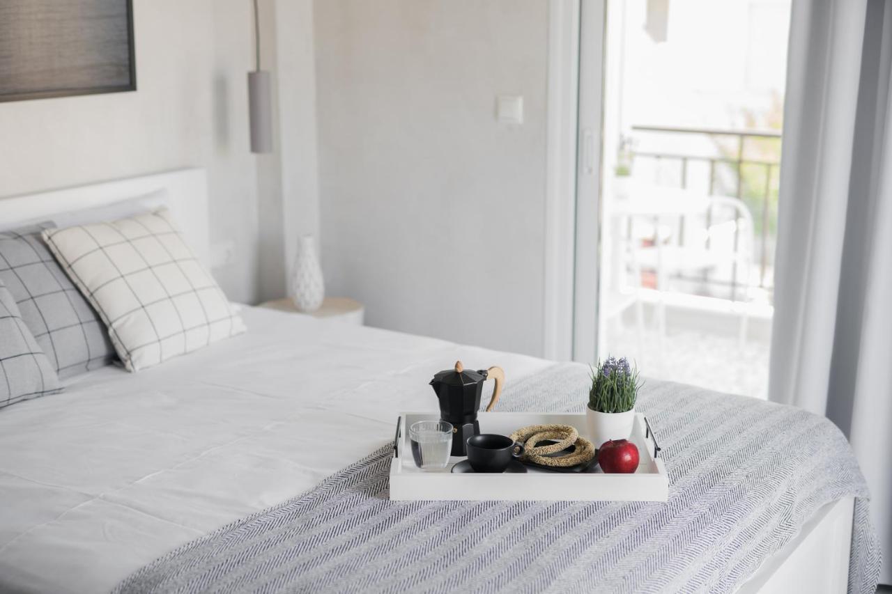 Iraklitsa Suites Nea Iraklitsa Exteriör bild