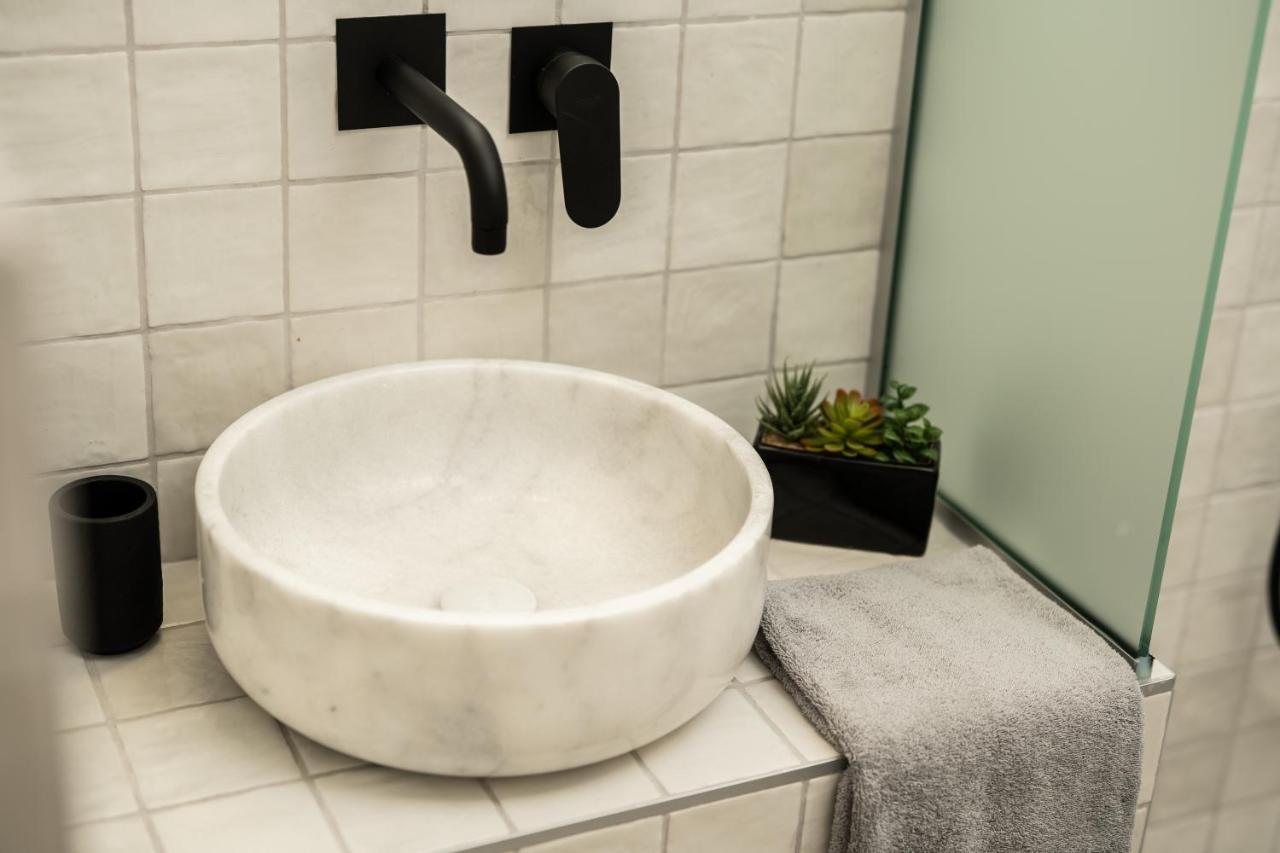 Iraklitsa Suites Nea Iraklitsa Exteriör bild