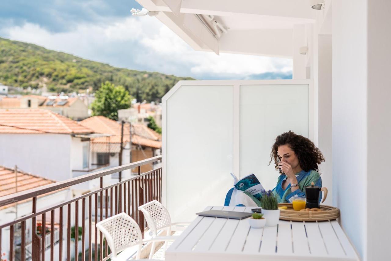 Iraklitsa Suites Nea Iraklitsa Exteriör bild